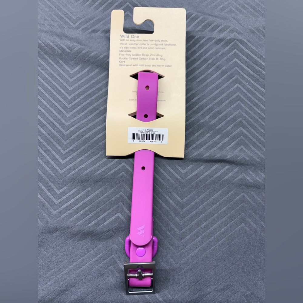 Wild One NWT Magenta Dog Collar Size Small - Picture 2 of 3